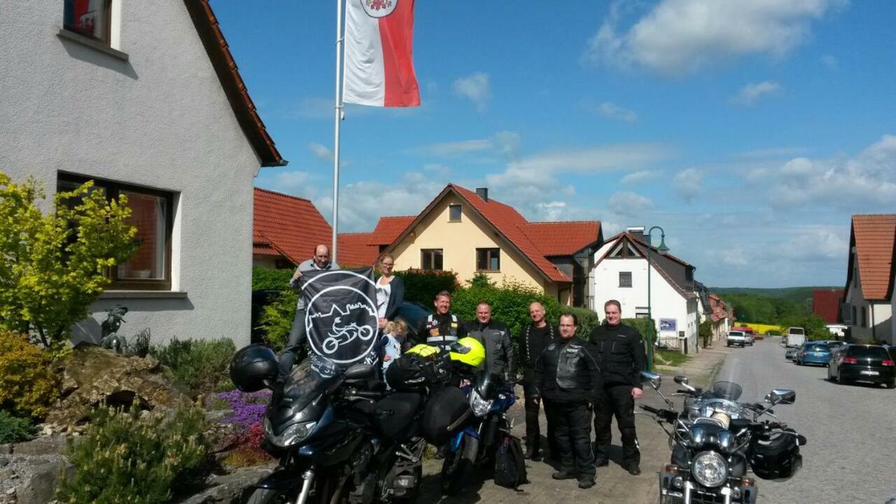 Home&Classic Erlebnisscheune Effelder  Exteriör bild